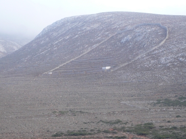 (2) ΔΥΟ ΜΗΤΑΤΑ- ΠΟΙΜΕΝΙΚΟ ΚΤΙΣΜΑ ΓΙΑ ΔΙΑΝΥΚΤΕΡΕΥΣΗ ΒΟΣΚΩΝ ΚΑΙ ΤΥΡΟΚΟΜΙΣΗ