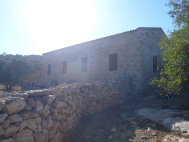 OIL PRESS YANNI FRANGOULIS - OLIVE ELISION FOR OIL PRODUCTION