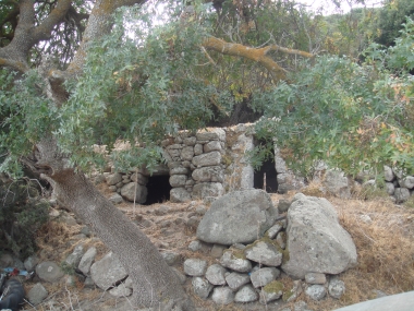 SPILADIA AND BOILERS IN THE AREA OF THE HOLY KYRA MONASTERY - FARMHOUSES