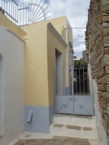 ΑΡΓΑΛΕΙΟΣ ΤΗΣ ΑΣΤΡΑΔΕΝΗΣ- ΕΡΓΑΣΤΗΡΙΟ ΥΦΑΝΤΙΚΗΣ-ΚΑΤΟΙΚΙΑ