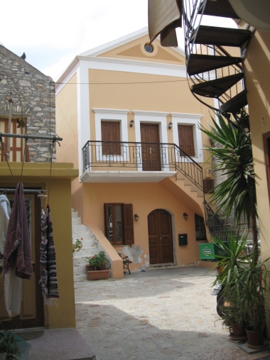 COSTADIOS PRESSES - WINE PRESSES