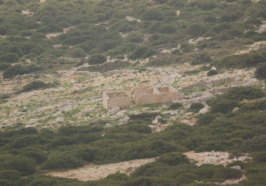 SUMMER FACILITY OF PADDOCK KASTELLANOS- CHEESE FACTORY (CREAMERY)