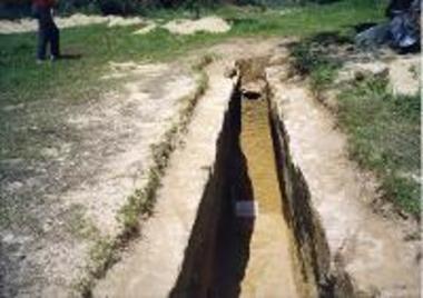 Θαλαμοειδής τάφος στην Κάτω Ρούγα Προφήτη Ηλία