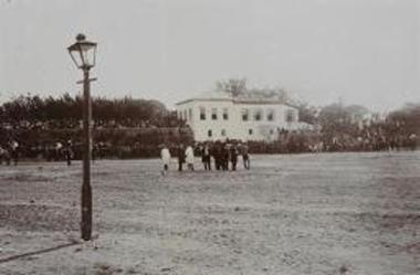 Επιθεώρηση του 1ου τάγματος πολιτοφυλακής στα Χανιά από τον Ύπατο Αρμοστή Αλέξανδρο Ζαΐμη