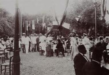 Δεξίωση από τους γάλλους αξιωματικούς στο Δημοτικό Κήπο Χανίων