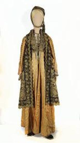 Γυνακεία ενδυμασία από τα Ιωάννινα Ηπείρου