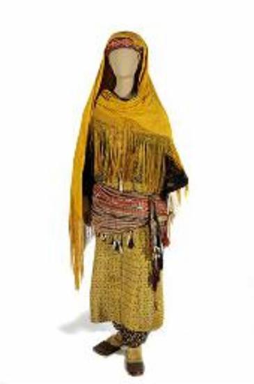 Νυφική φορεσιά από το Καστελλόριζο