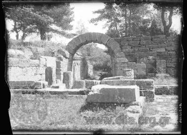 Αρχαιολογικός χώρος Ολυμπίας. Η είσοδος του σταδίου.