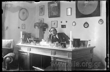 Konstantinos Zervoudakis, brother of Lili Vafiadakis, the photographer's mother