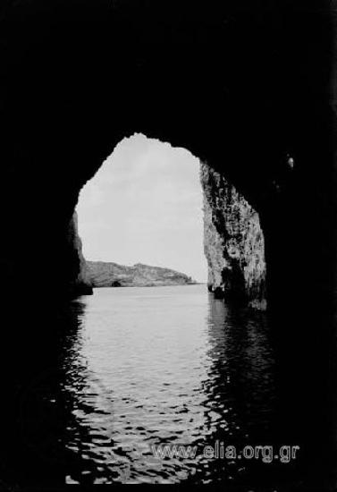 Τοπίο με βράχια.