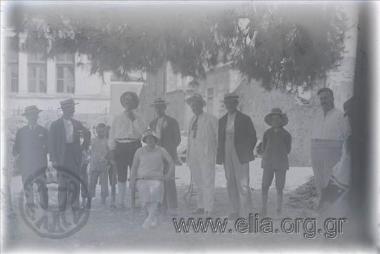 Iris Miliaraki among other ladies