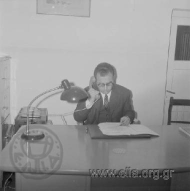 Υπάλληλος του υπουργείου Προεδρίας.