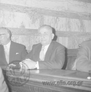 Σόλων Γκίκας, υπουργός Δημοσίων Έργων της κυβερνήσεως Κ. Καραμανλή.