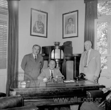 Σπύρος Θεοτόκης, υπουργός γεωργίας στην κυβέρνηση Καραμανλή.