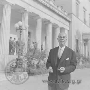 Centrist government after the elections of February 16th …. Glavanis, Minister   of Commerce.