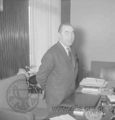 Μιχάλης Παπακωνσταντίνου, υφυπουργός Εθνικής Άμυνας της κυβέρνησης Κέντρου που σχηματίσθηκε μετά τις εκλογές της 16ης Φεβρουαρίου.