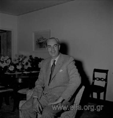 Βασίλης Γουλανδρής (1913-1994).
