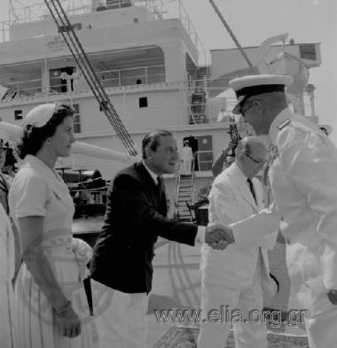 Visit of the royal couple of Paul  and Freideriki on Stavros Niarchos' ship 