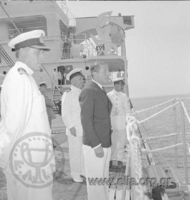 Επίσκεψη του βασιλικού ζεύγους Παύλου-Φρειδερίκης στο πλοίο 