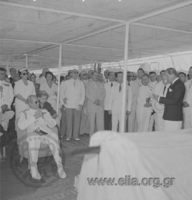 Επίσκεψη του βασιλικού ζεύγους Παύλου-Φρειδερίκης στο πλοίο 