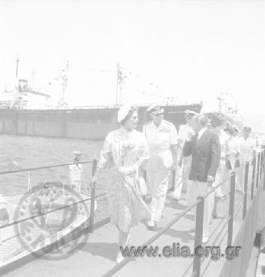 Επίσκεψη του βασιλικού ζεύγους Παύλου-Φρειδερίκης στο πλοίο 