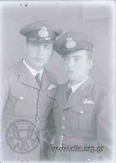 Πορτραίτο δύο στρατιωτών.