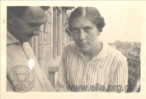 Ο Νίκος Καζαντζάκης στη Silvaplana με την Έλλη Λαμπρίδη.