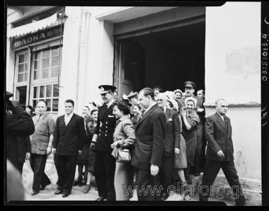 Visit of the royal couple of Paul  and Freideriki at the Floka chocolate factory