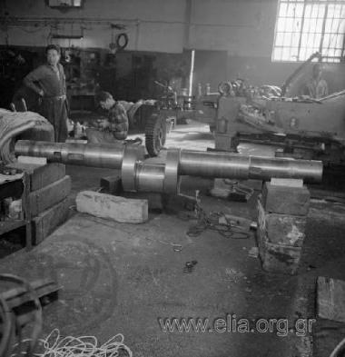 Το εργοστάσιο γεωργικών μηχανημάτων Γκλαβάνη.