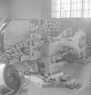 Το εργοστάσιο γεωργικών μηχανημάτων Γκλαβάνη.