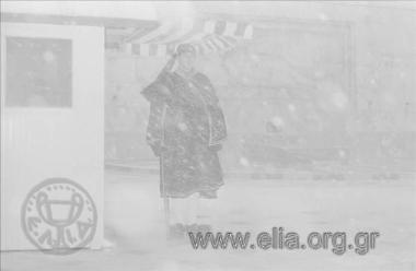 Σκηνές δρόμου, Αθήνα χιονισμένη, 9/3/1987.
