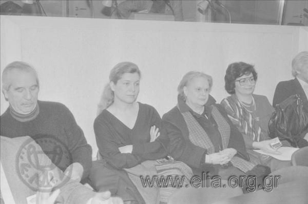 Διεθνές συνέδριο κινηματογράφου στο Ζάππειο, 4 Μαρτίου. Από αριστερά: Τίτος Βανδής, Αιμιλία Υψηλάντη, Δέσπω Διαμαντίδου, Νόρα Κατσέλη.