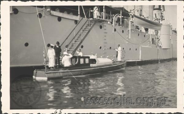Ippokratis Papavasileiou going ashore at Corfu