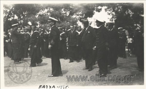 Ippokratis Papavasiliou and naval officers