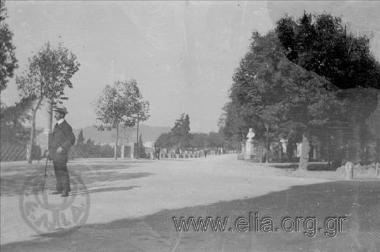 Ο Ιπποκράτης Παπαβασιλείου στο πάρκο του Monte Pincio.