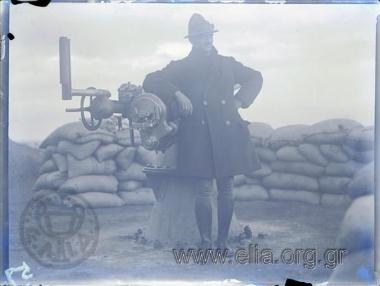 Asia Minor campaign, Photographer Joseph Hep near a gun.