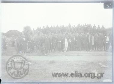 Ανταλλαγή αιχμαλώτων: απελευθερωμένοι Έλληνες στρατιώτες στο λοιμοκαθαρτήριο του Αγίου Γεωργίου.