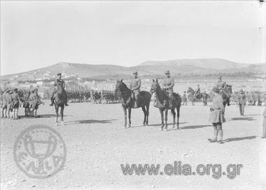 Μικρασιατική εκστρατεία, παρέλαση Συντάγματος(;) ευζώνων.
