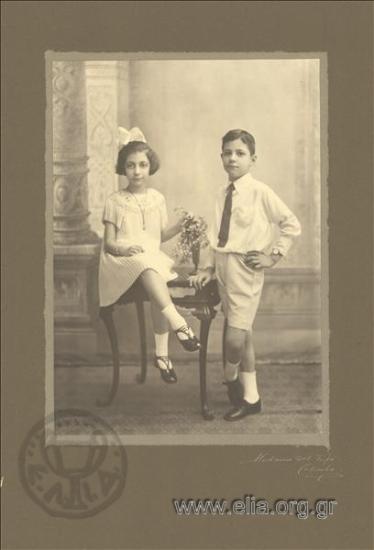 O Ορέστης και η Θηρεσία Ζαρίφη.