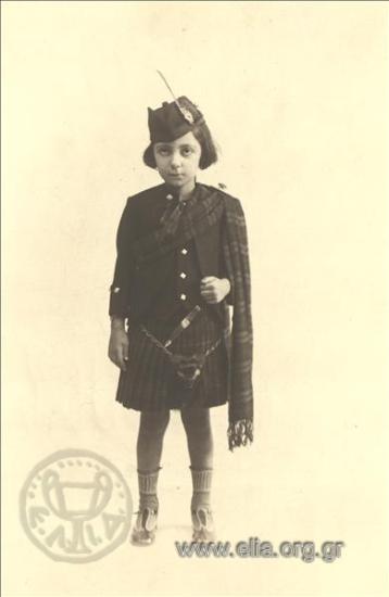 The portrait of Thiresia in a Scottish costume.