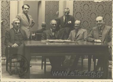The first artistic committee of the National theatre: Paul  Nirvanas, Fotos Politis, Ioannis Gryparis, Georgios A. Vlachos, Grigorios Xenopoulos, Theodoros Synadinos.