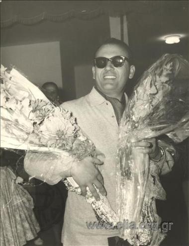 Νίκος Ζαχαρίου.