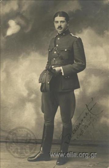 Παπαναστασίου, έφεδρος ανθυπολοχαγός