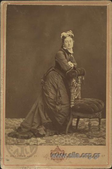 Portrait of a woman.