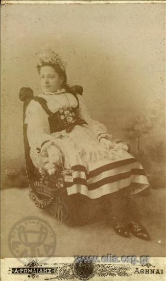 Portrait of a woman.