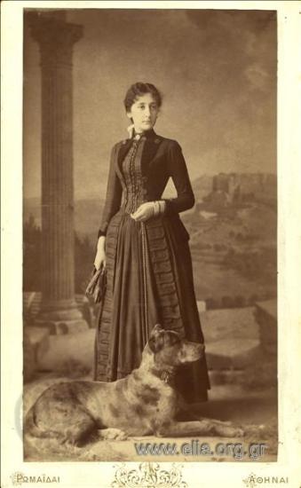 Portrait of a woman.