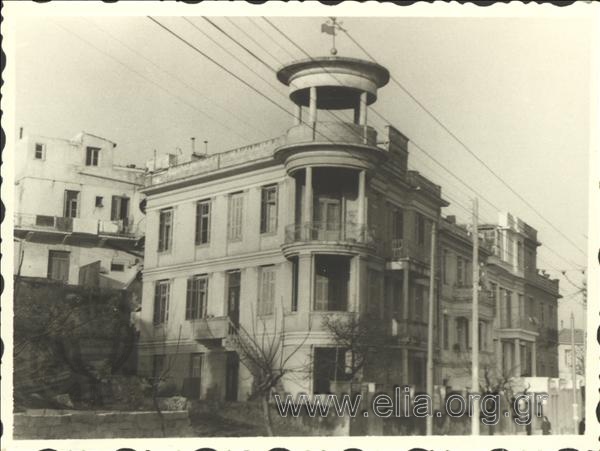 Corner view of a building in Piraeus