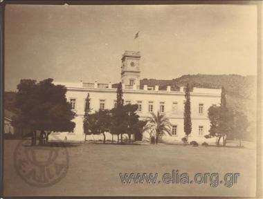 Main tutorial school in Poros.