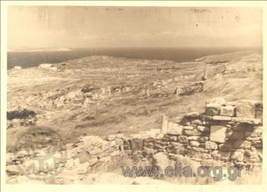 Landscape with antiquities.