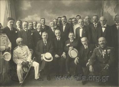 Members of the government of Dimitrios Gounaris (?).